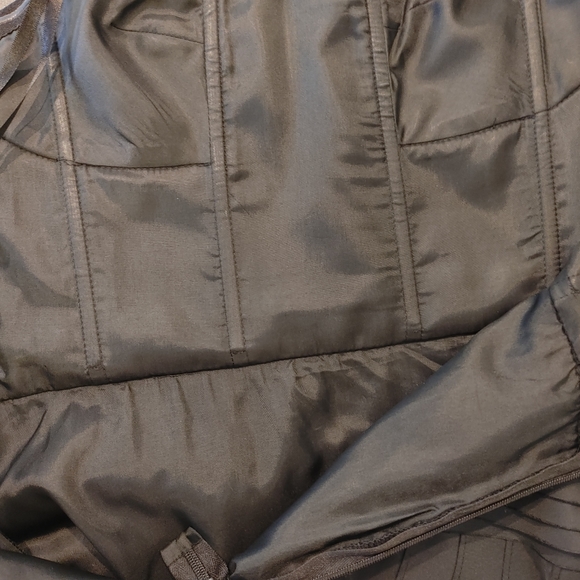 BCBGMAXAZRIA STRAPLESS BEADED FEATHER-HEM DRESS, BLACK 4 - Picture 10 of 13